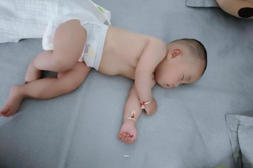 榆林宝宝咳嗽发烧拉肚子